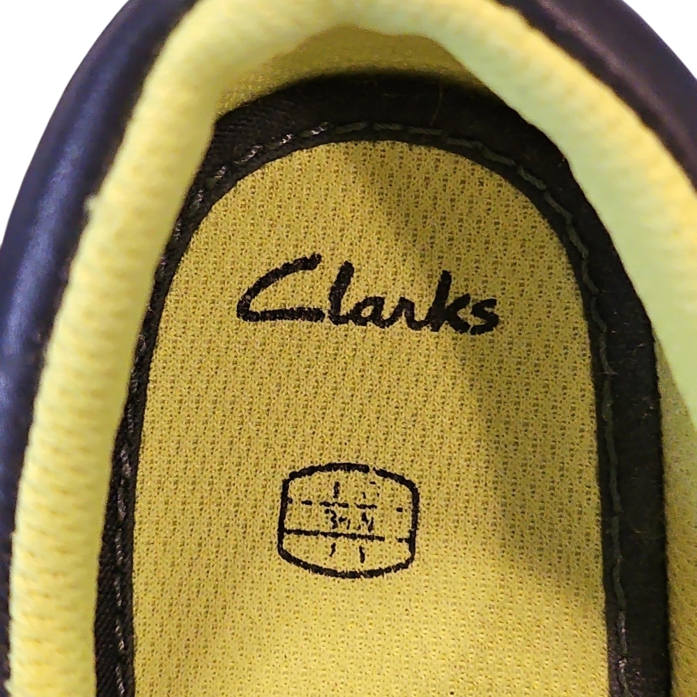 Clarks Navy/Neon Yellow Shoes - Picture 6 of 6